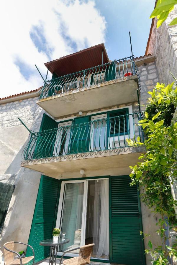 Apartments And Rooms Stone House Split Ngoại thất bức ảnh