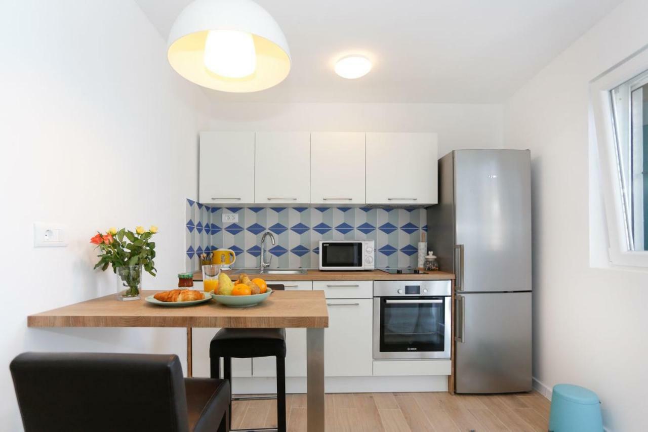 Apartments And Rooms Stone House Split Ngoại thất bức ảnh