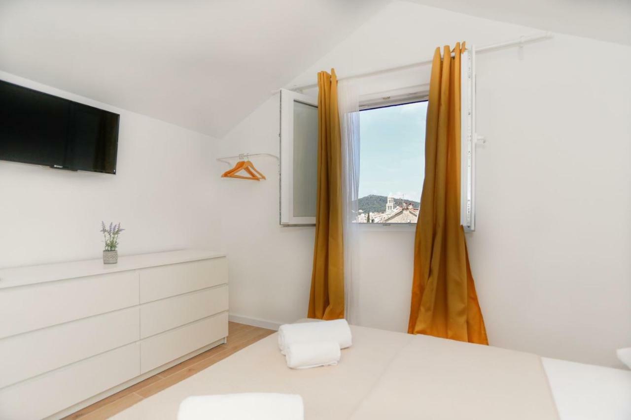Apartments And Rooms Stone House Split Ngoại thất bức ảnh